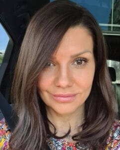 Кали е артистичният й псевдоним, измислен от Слави Трифонов: Няма да познаете как е истинското й име 2 470539235 641132545153462 7675402890107900982 n
