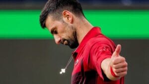 1536638 novak djokovic na mecu protiv janika sinera 2 ls 678x381 1