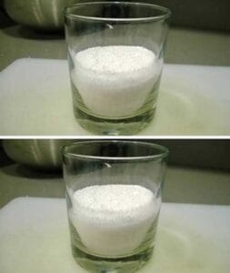 Поставете в дома си чаша с вода, сол и оцет. След ден ще видите нещо, скрито от очите ви 8 474594050 656735896927334 8426644336177868531 n