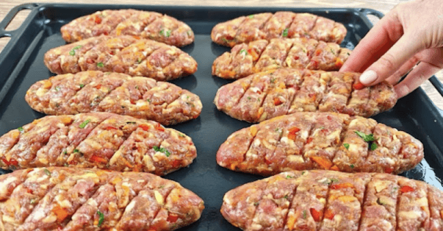 С 1 кг кайма храня всички 2 дена! Много вкусно ястие с кюфтета - икономична рецепта от дядо: 17 m a095d3c02f8ac22cf4ad1dde2a9d12fa