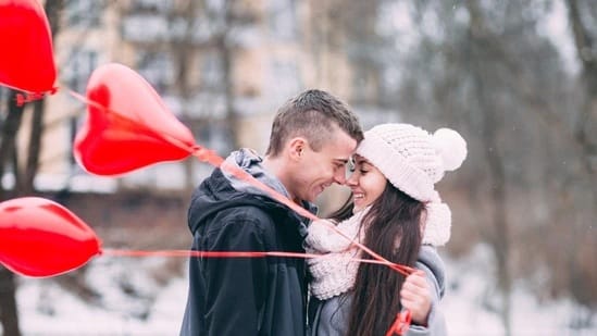 Тези 4 зодии влизат в нови връзки през февруари: Ще ги покоси любов, каквато не са изпитвали досега! - 3 476065540 606166055492630 8739519351931063802 n
