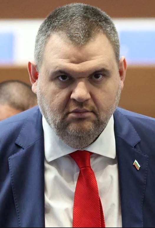 Пеевски разстресе цялата държава с това което каза.. Вижте повече..👇👇 5 607870420 927596183173762 1611908531036153318 n
