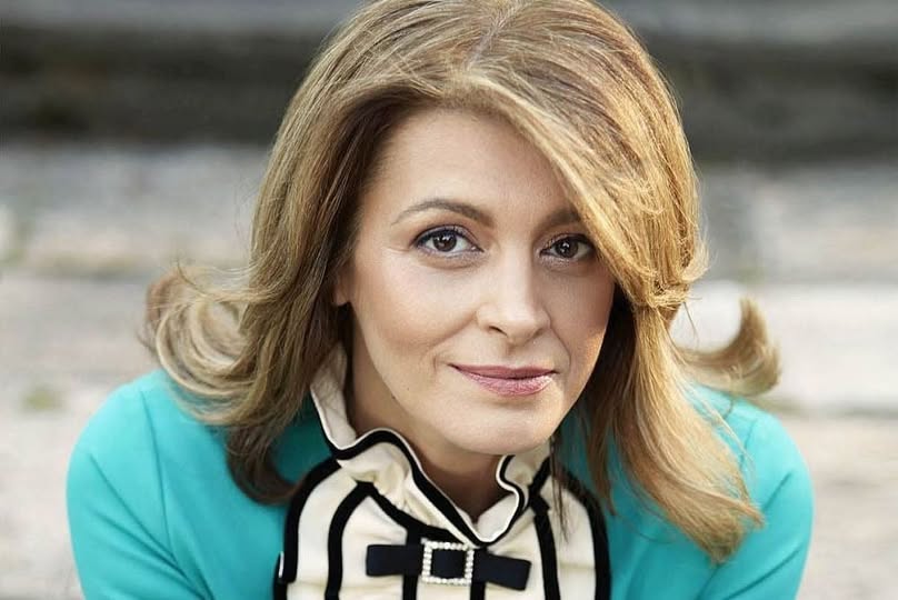 ГОЛЯMA ИЗHEHAДA за Деси Радева 👇👇 3 678843972 969784825739976 5339565650740910864 n