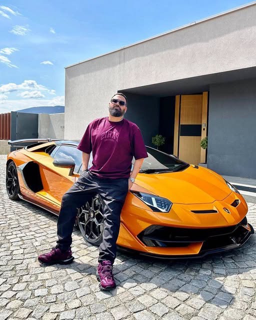 Азис показа на всички къщата си – Е ще ви се завие свят /СНИМКИ 5 724838551 1777617960255517 1010689665830998789 n