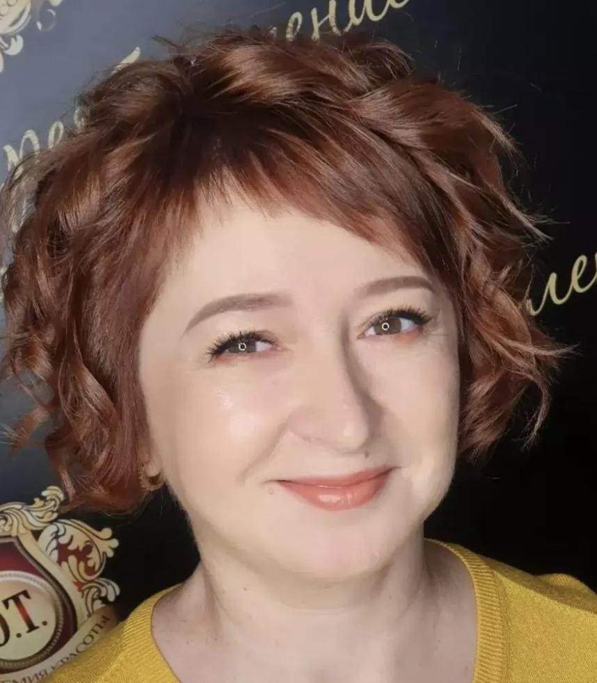 Ето кои са най-модерните и актуални ПРИЧЕСКИ за жени над 50 години 💇♀️ 17 snimok ekrana 2024 04 12 v 13.59.34