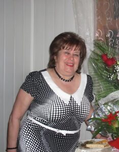 Наскоро отидох при майка ми, за да я помоля да погледа внучката си. Докато двете си играеха, реших да използвам нейния лаптоп за малко. Но когато го отворих, онемях от ужас. 38 574911153 759896583753556 602710