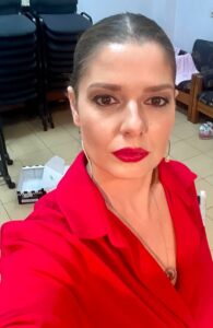 Алекс Сърчаджиева предложи брак на много силен човек в България. Вижте повече..👇👇 70 762629859 1499146795303691 3105971937175092214 n
